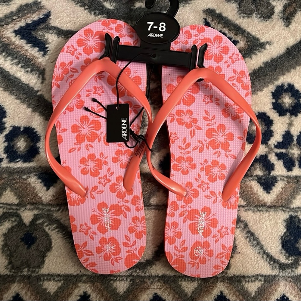 Ardene Coral Floral Flip Flops